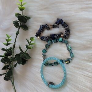 Lot of 3 various blue hue beachy stone beaded bracelets